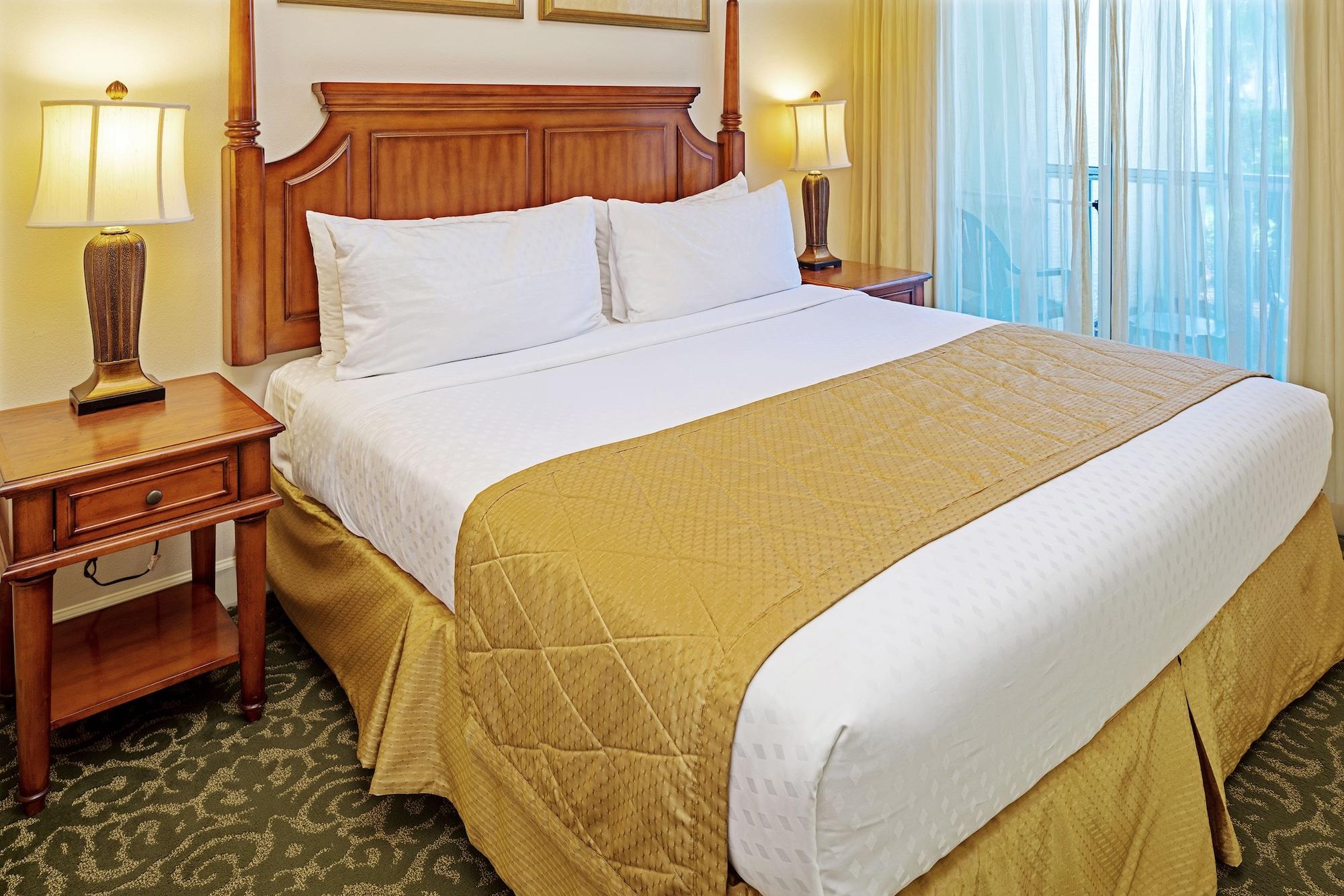 Hilton Vacation Club Grande Villas Orlando Lake Buena Vista Exterior photo